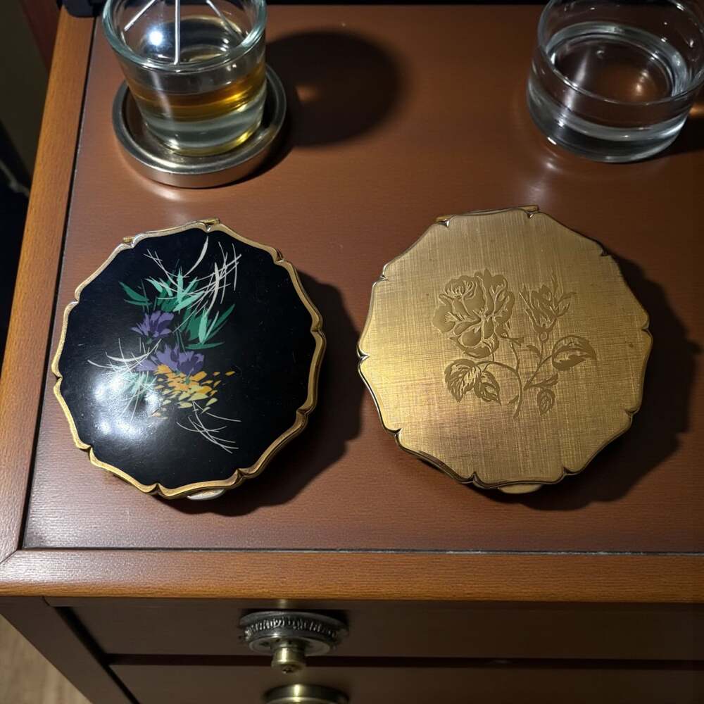 Vintage Set of 3 Stratton Gold Tone Rose Floral Convertible Powder Compact